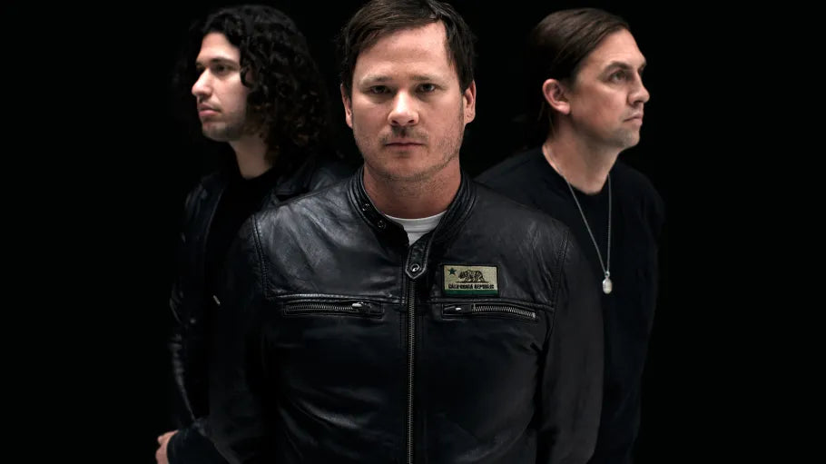 Is Angels & Airwaves emo?